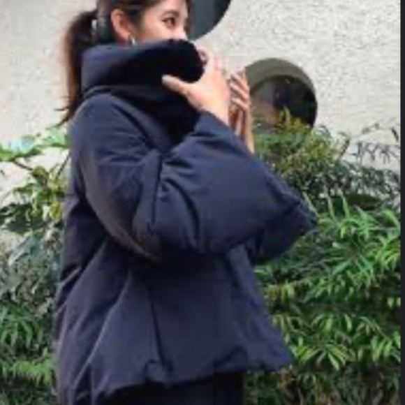 Jil Sander x Uniqlo +J Down Coat In black - Picture 3 of 4